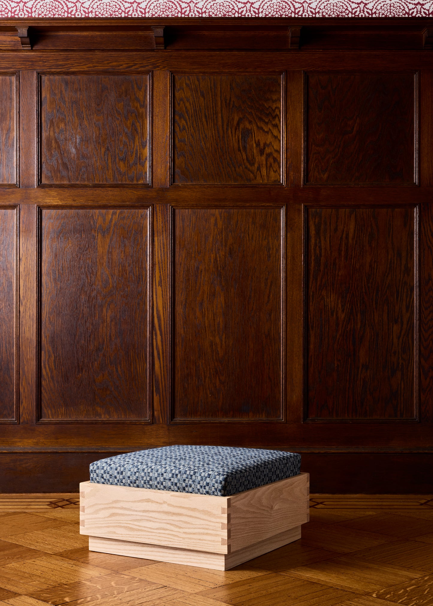 GRETE OTTOMAN - NATURAL OAK