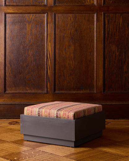 GRETE OTTOMAN - CACAO